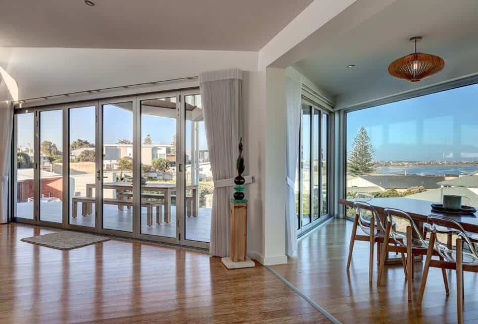 Folding Door Mareeba 1